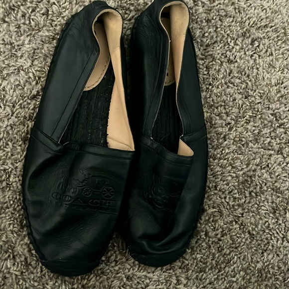 Comfy black shoes - Picture 1 of 2